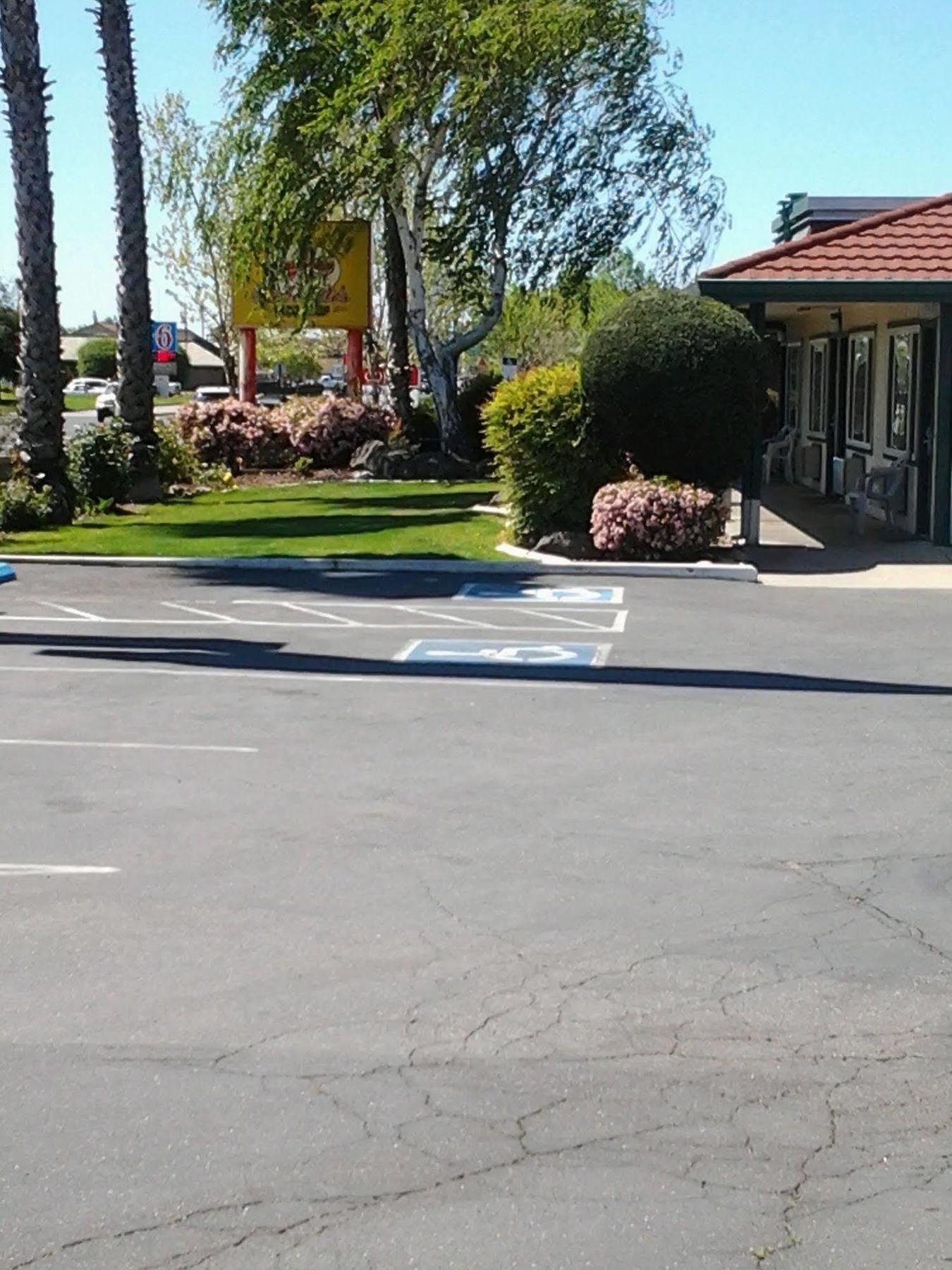 Holiday Motel Oakdale Bagian luar foto